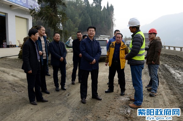12月13日，检查调研国道541汉王段建设.jpg