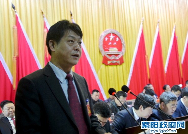 张主任00.jpg