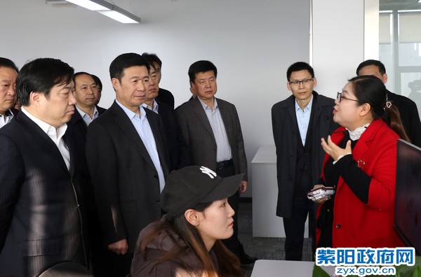 12月4日，随安康市党政代表团考察常州市政务服务中心.jpg