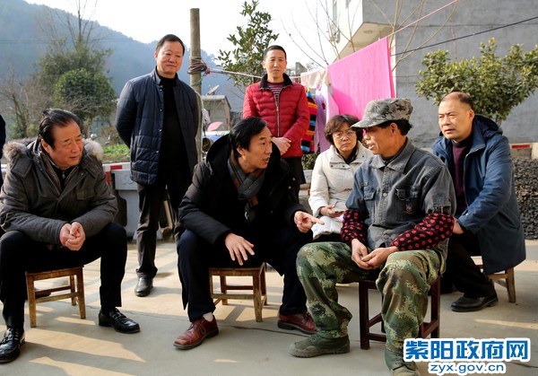 12月28日，民盟省委副主委车建营来紫调研3.jpg