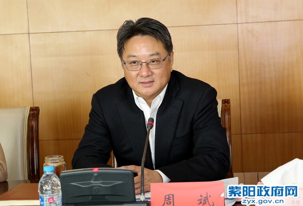 周书记特写.jpg