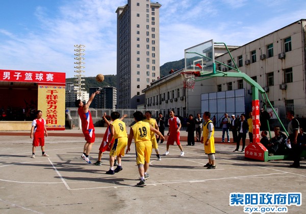 赵县投篮.jpg