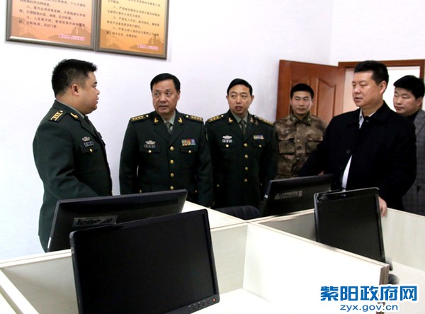 高司令在人武部视察指导工作.jpg