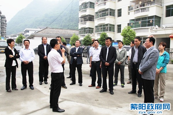 千军昌高桥裴坝社区5.20_副本.jpg