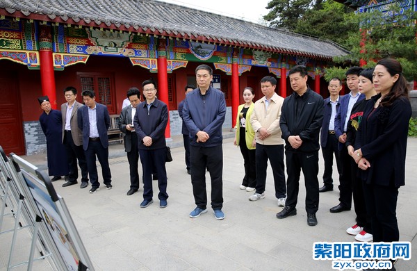 5月21日，陪同市人大视察旅游产业三年行动计划完成情况.jpg