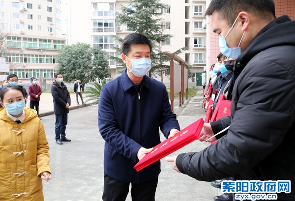 2月10日，出席“战疫情、献爱心——统战成员在行动”捐赠仪式.jpg
