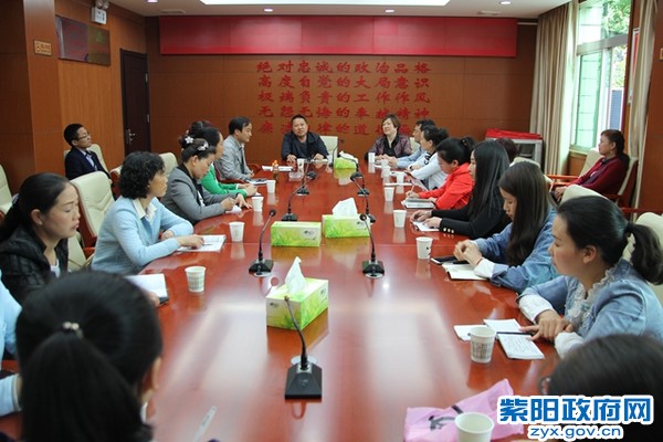 康书记1.jpg